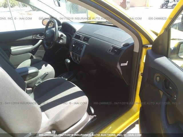 3FAFP31N55R123551 - 2005 FORD FOCUS ZX3 YELLOW photo 5