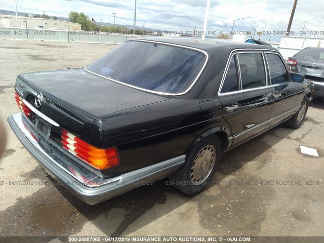 WDBCA25D5LA524453 - 1990 MERCEDES-BENZ 300 SEL BLACK photo 4