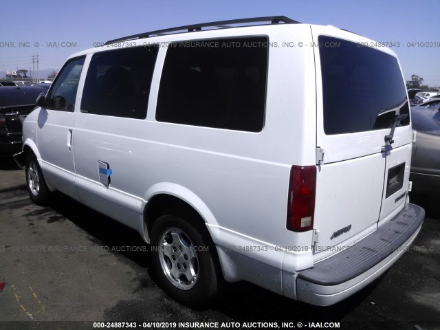 1GNDM19X35B112953 - 2005 CHEVROLET ASTRO WHITE photo 3