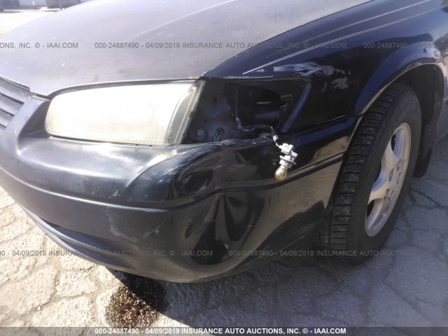 4T1BG22K9XU486076 - 1999 TOYOTA CAMRY CE/LE/XLE 黑色 照片 6