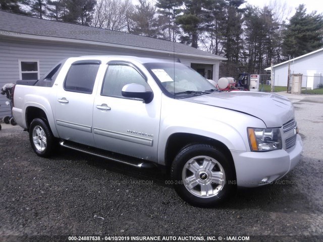 3GNVKFE06AG114763 - 2010 CHEVROLET AVALANCHE LT SILVER photo 1