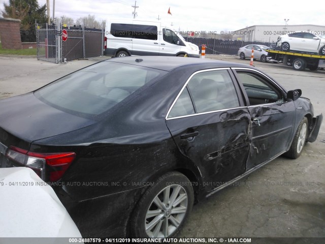 4T1BD1FK7CU051788 - 2012 TOYOTA CAMRY HYBRID/LE/XLE BLACK photo 4