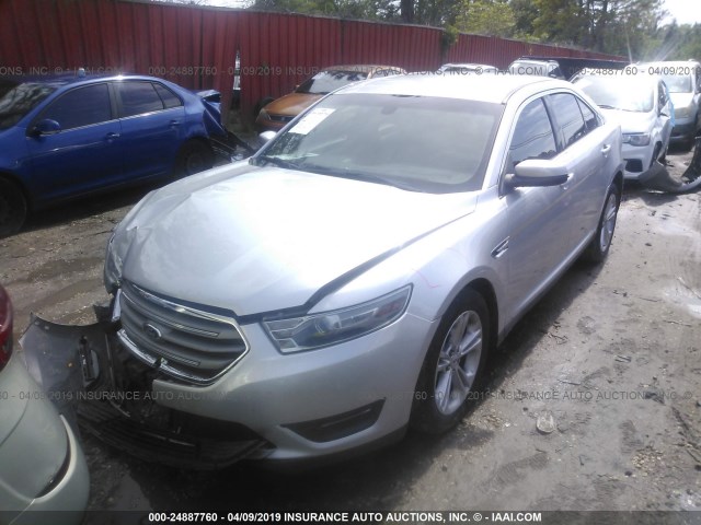 1FAHP2H80DG235943 - 2013 FORD TAURUS SEL SILVER photo 2