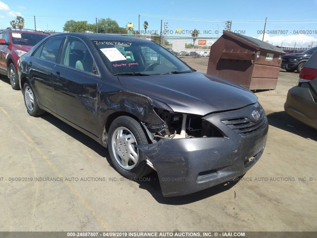 4T1BE46K27U592445 - 2007 TOYOTA CAMRY NEW GENERAT CE/LE/XLE/SE GRAY photo 1