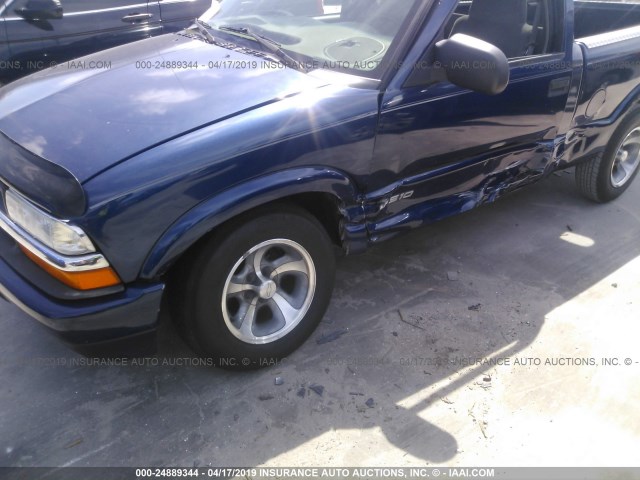 1GCCS14501K158959 - 2001 CHEVROLET S TRUCK S10 BLUE photo 6