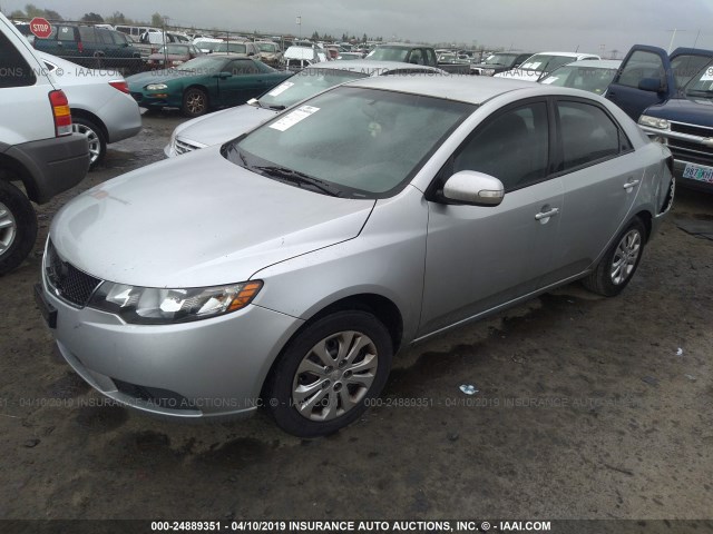 KNAFU4A22A5216147 - 2010 KIA FORTE EX SILVER photo 2