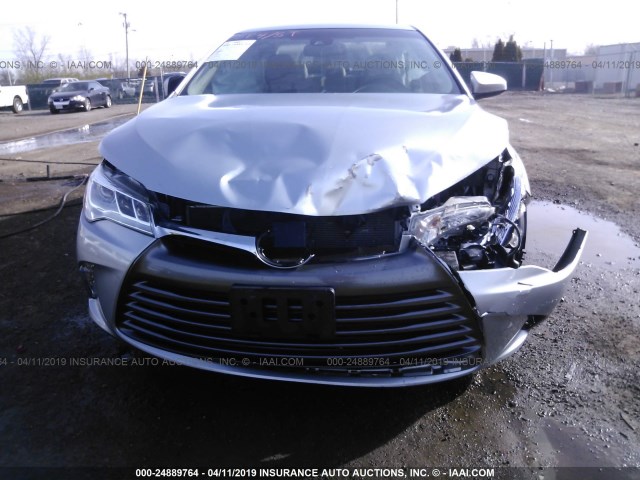 4T1BK1FK9GU573124 - 2016 TOYOTA CAMRY XSE/XLE SILVER photo 6