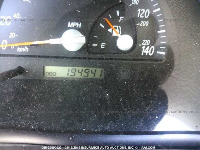 JTDBE32K840271761 - 2004 TOYOTA CAMRY LE/XLE GREEN photo 7