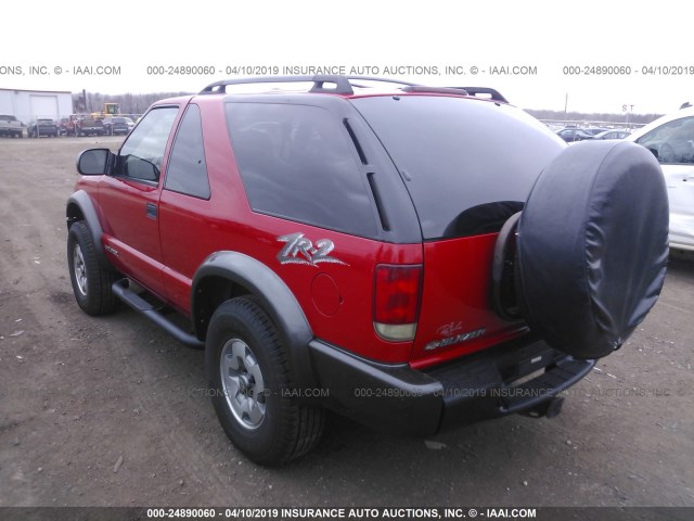 1GNCS18X94K135249 - 2004 CHEVROLET BLAZER RED photo 3