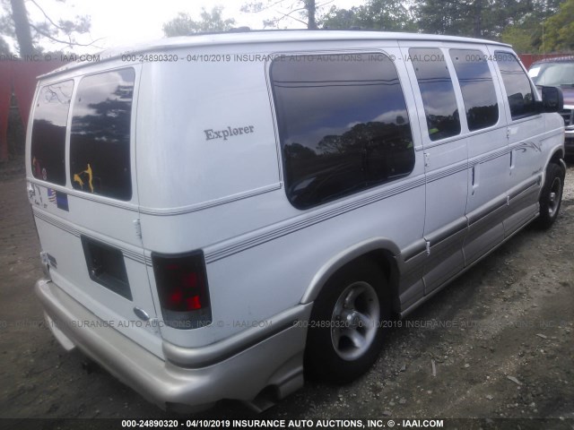 1FDRE14L34HA15453 - 2004 FORD ECONOLINE E150 VAN WHITE photo 4