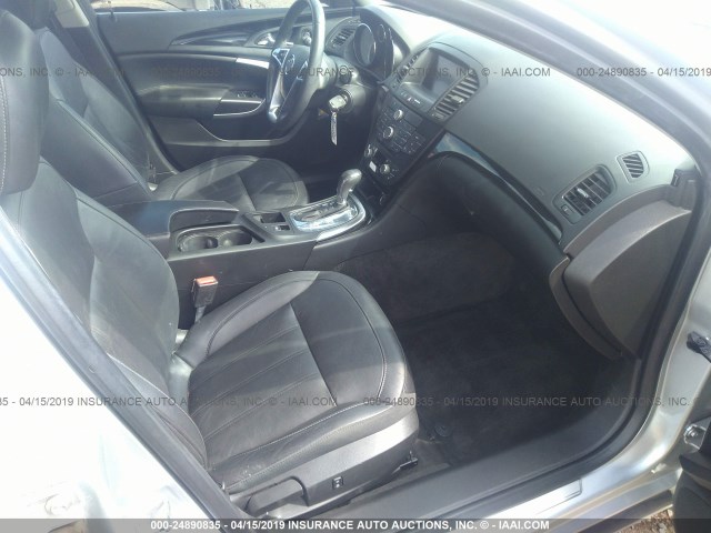 2G4GR5EK7C9192034 - 2012 BUICK REGAL SILVER photo 5