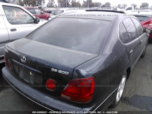 JT8BD69SX20162143 - 2002 LEXUS GS 300 BLACK photo 4