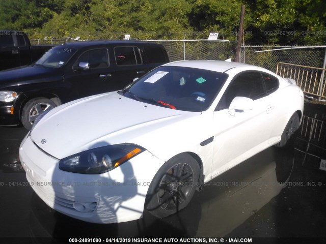 KMHHM66D08U264288 - 2008 HYUNDAI TIBURON GS WHITE photo 2