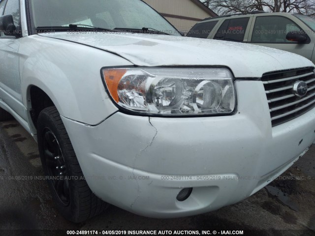 JF1SG63677H747796 - 2007 SUBARU FORESTER WHITE photo 6