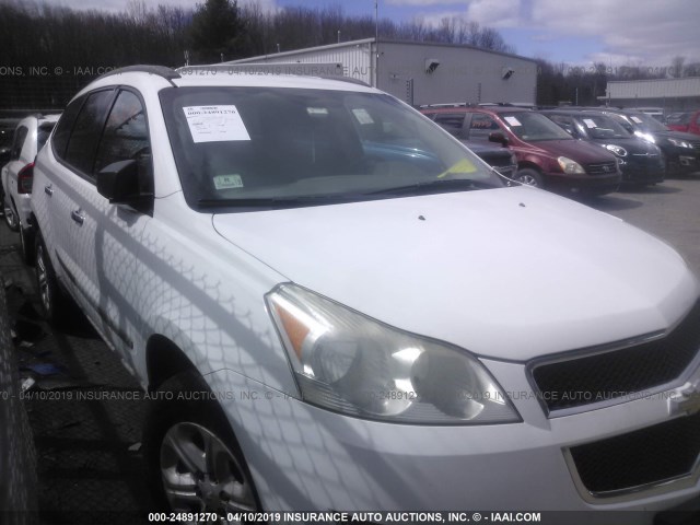 1GNER13D49S152758 - 2009 CHEVROLET TRAVERSE LS WHITE photo 1