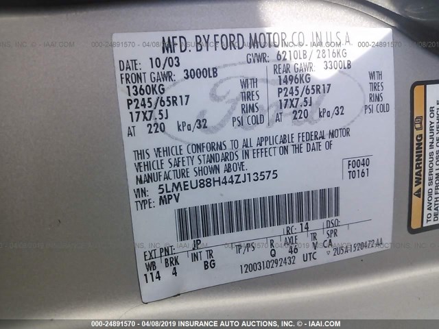 5LMEU88H44ZJ13575 - 2004 LINCOLN AVIATOR 银色 照片 9