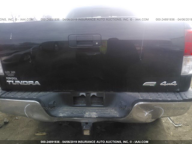 5TFUW5F19AX130879 - 2010 TOYOTA TUNDRA DOUBLE CAB SR5 BLACK photo 6