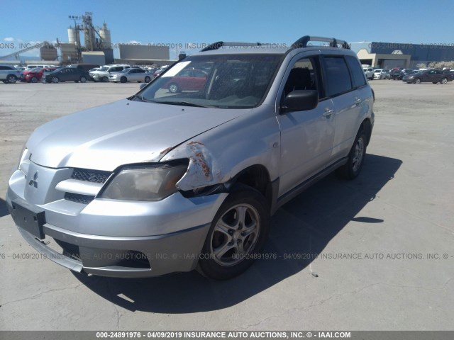 JA4LZ31GX3U046023 - 2003 MITSUBISHI OUTLANDER LS SILVER photo 2