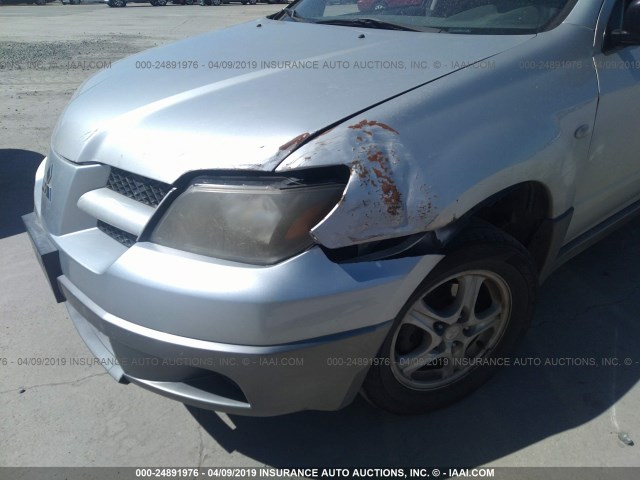 JA4LZ31GX3U046023 - 2003 MITSUBISHI OUTLANDER LS SILVER photo 6