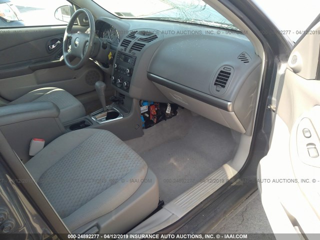 1G1ZT58N68F108894 - 2008 CHEVROLET MALIBU LT/CLASSIC GRAY photo 5