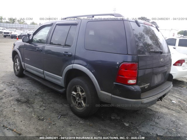 1FMZU73E92UA65643 - 2002 FORD EXPLORER XLT BLUE photo 3