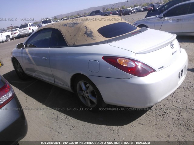 4T1FA38P46U072083 - 2006 TOYOTA CAMRY SOLARA SE/SLE WHITE photo 3