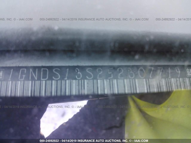 1GNDS13S252307719 - 2005 CHEVROLET TRAILBLAZER LS/LT WHITE photo 9
