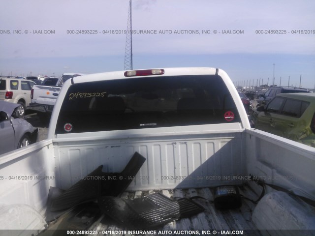 2GCEC19T241142134 - 2004 CHEVROLET SILVERADO C1500 WHITE photo 8