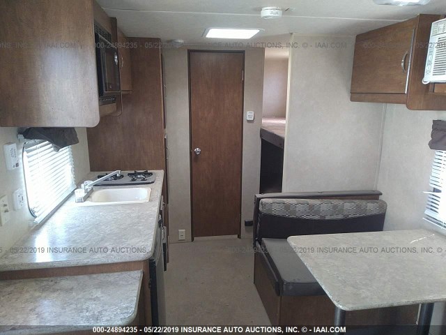 4X4TWDV1XG7351661 - 2016 FOREST RIVER OTHER  白色 照片 7