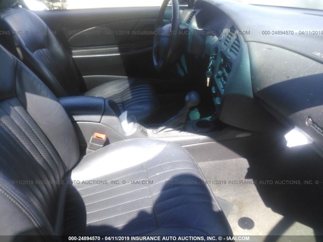 2G1WX15KX19267023 - 2001 CHEVROLET MONTE CARLO SS თეთრი ფოტო 5