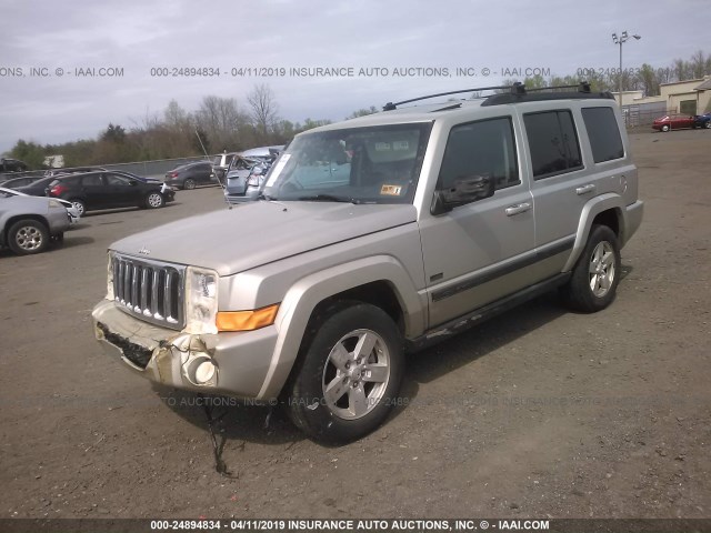 1J8HG48K18C149676 - 2008 JEEP COMMANDER SPORT GOLD photo 2