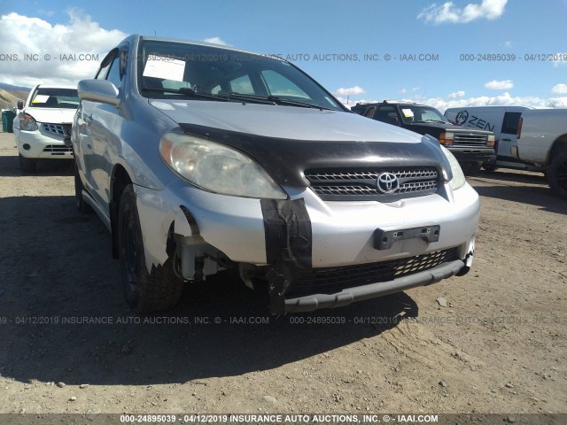 2T1LR32E36C557917 - 2006 TOYOTA COROLLA MATRIX XR SILVER photo 6