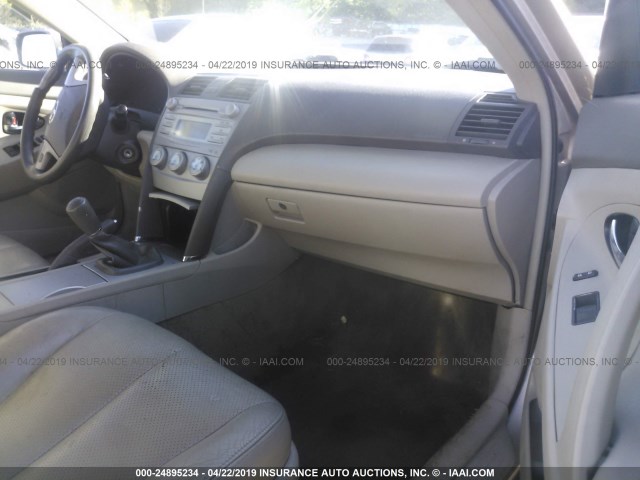 4T1BE46KX8U734512 - 2008 TOYOTA CAMRY CE/LE/XLE/SE TAN photo 5