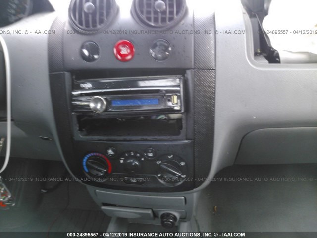 KL1TG52655B341419 - 2005 CHEVROLET AVEO LT BLACK photo 6