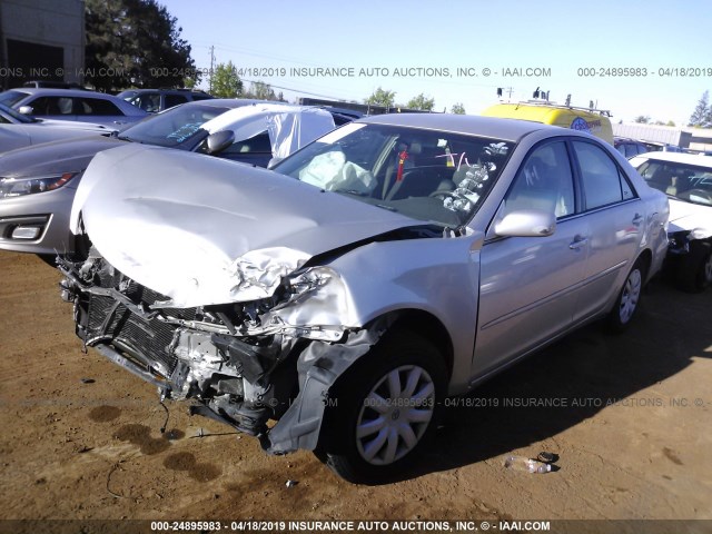 4T1BE32K16U685374 - 2006 TOYOTA CAMRY LE/XLE/SE SILVER photo 2