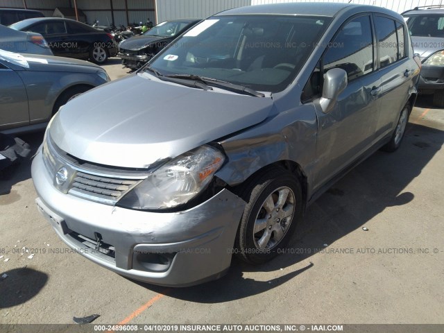 3N1BC13E97L406663 - 2007 NISSAN VERSA S/SL GRAY photo 6