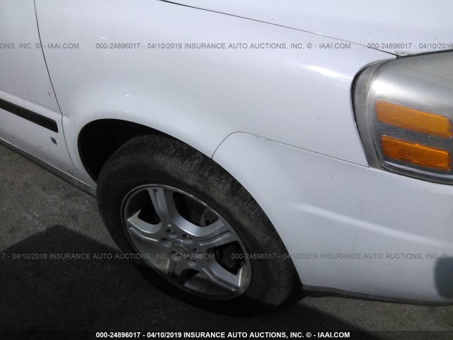 1GNDV23167D120169 - 2007 CHEVROLET UPLANDER LS WHITE photo 6