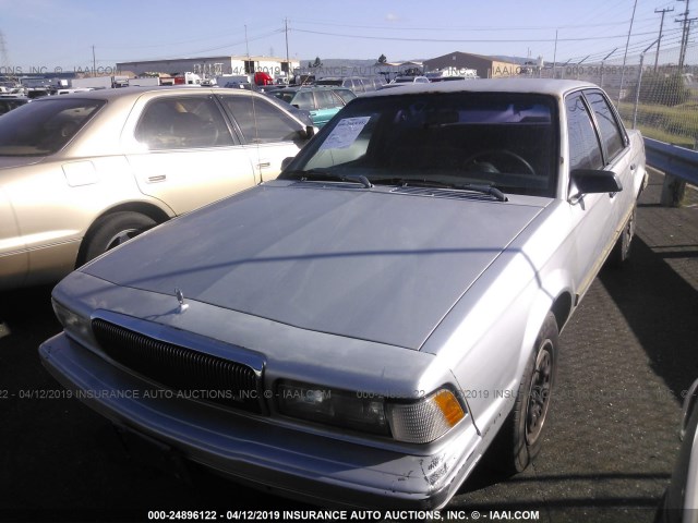 3G4AG55N2PS621210 - 1993 BUICK CENTURY SPECIAL SILVER photo 2