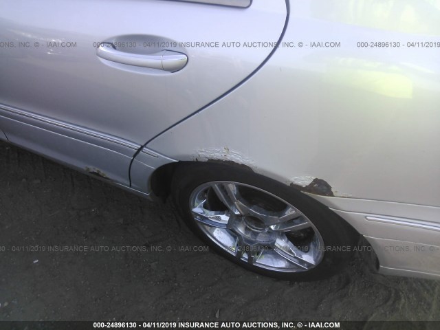 WDBRF61J12F202375 - 2002 MERCEDES-BENZ C 240 SILVER photo 6