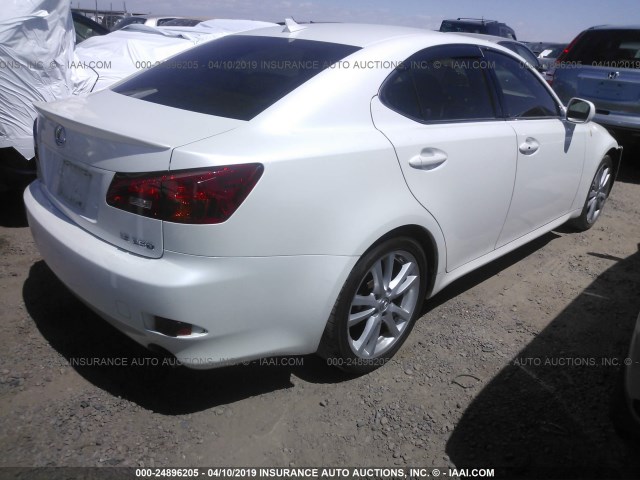 JTHBK262175049579 - 2007 LEXUS IS 250 WHITE photo 4