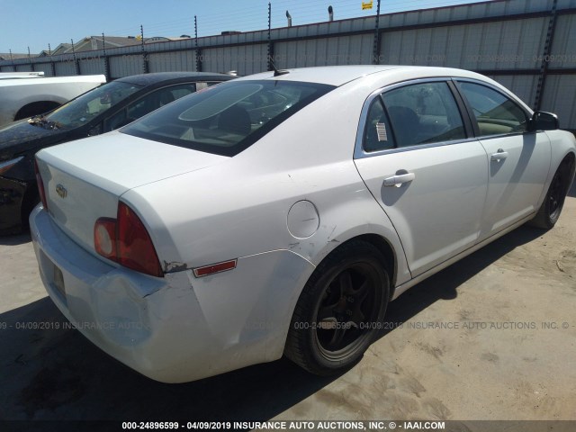 1G1ZB5E18BF379869 - 2011 CHEVROLET MALIBU LS WHITE photo 4