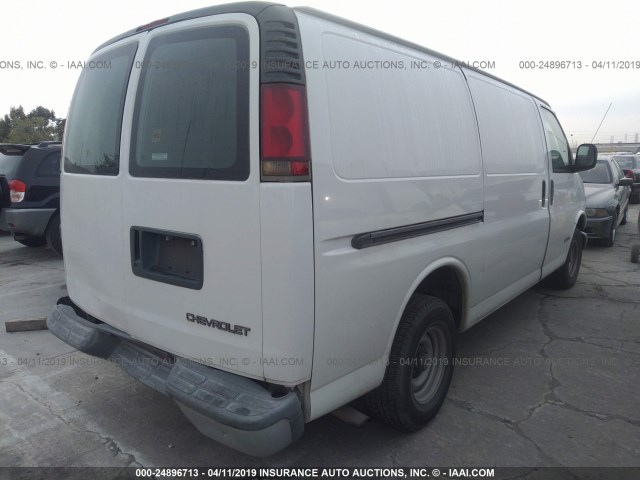 1GCFG15WX11224865 - 2001 CHEVROLET EXPRESS G1500  WHITE photo 4