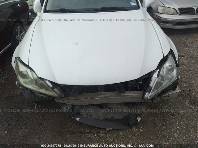 JTHBK262685076973 - 2008 LEXUS IS 250 WHITE photo 10