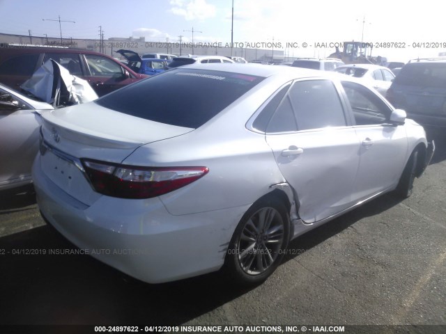 4T1BF1FK9GU576710 - 2016 TOYOTA CAMRY LE/XLE/SE/XSE 白色 照片 4