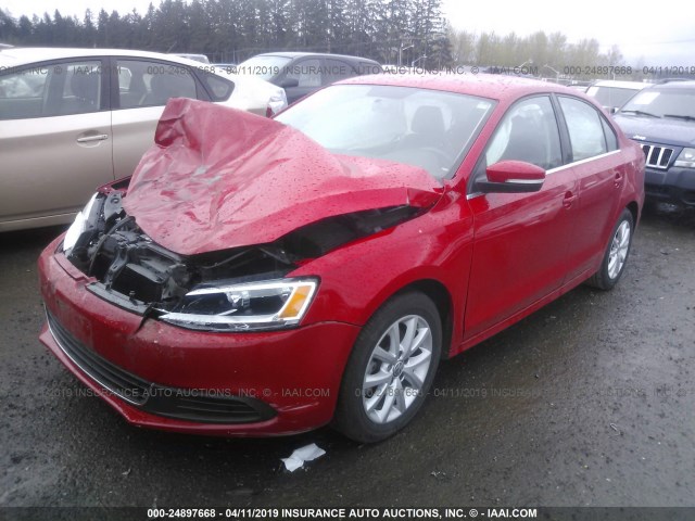 3VWDP7AJ9DM308121 - 2013 VOLKSWAGEN JETTA SE 红色 照片 2