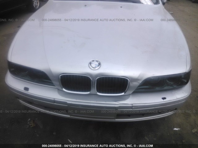 WBADS43412GE10253 - 2002 BMW 525 IT AUTOMATIC SILVER photo 6