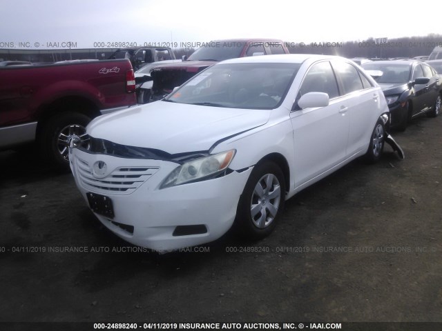 4T1BE46K77U578220 - 2007 TOYOTA CAMRY NEW GENERAT CE/LE/XLE/SE WHITE photo 2