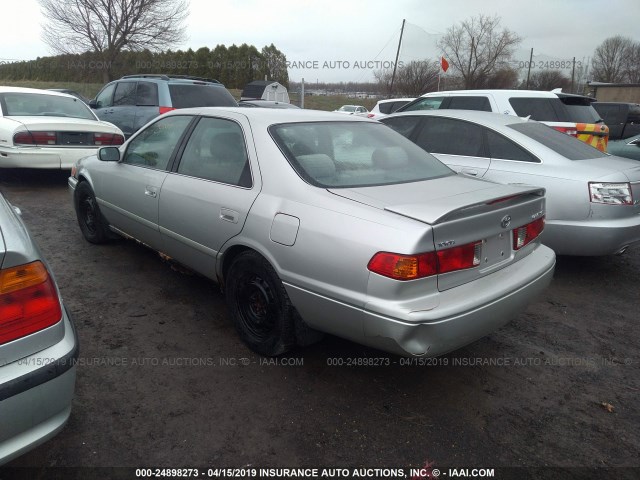 4T1BG22K31U775459 - 2001 TOYOTA CAMRY CE/LE/XLE SILVER photo 3