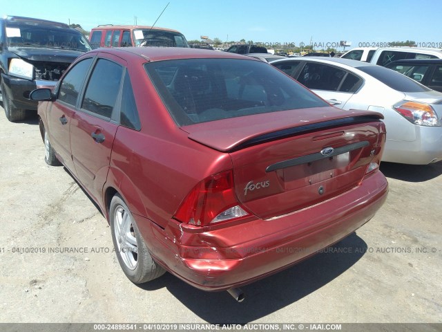 1FAFP343X1W343754 - 2001 FORD FOCUS SE/SE SPORT RED photo 3