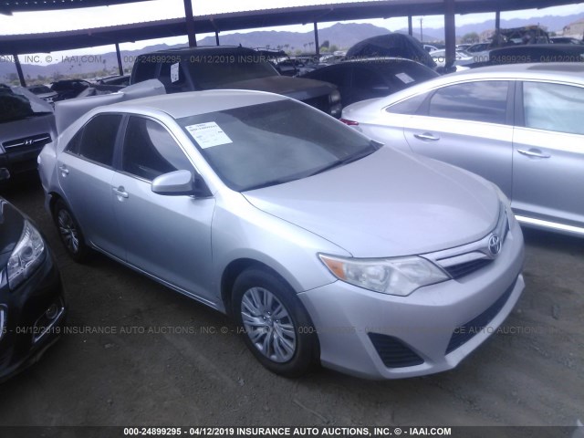 4T4BF1FK5CR258454 - 2012 TOYOTA CAMRY SE/LE/XLE SILVER photo 1